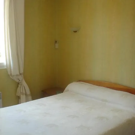 Bed & Breakfast Chambres D'hotes Les Albizias Les Essards (Charente)